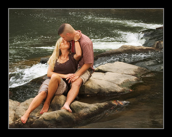 Riverside Engagement Session | Northern Virginia Wedding Photographer